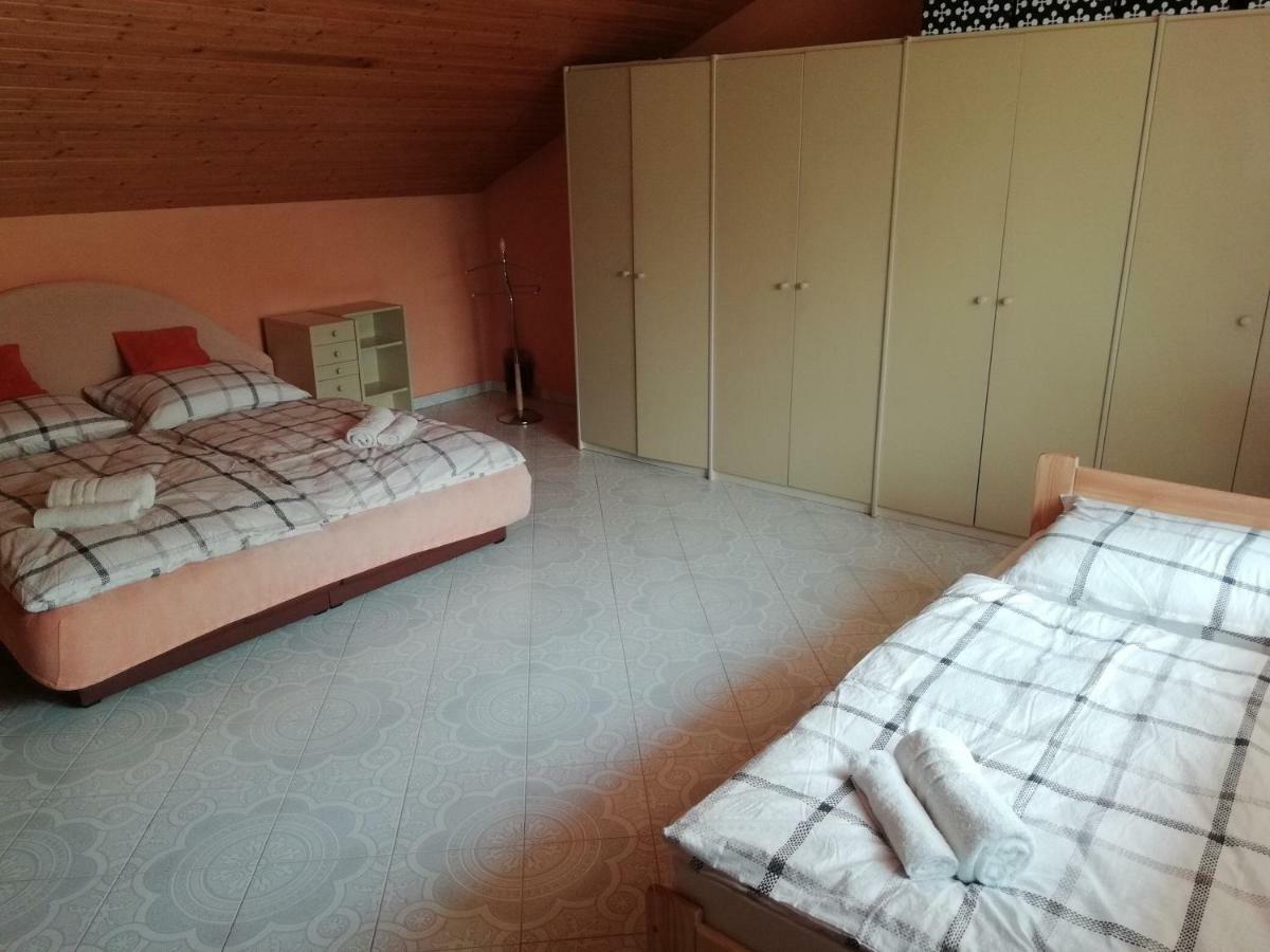 Privat Cerenica Daire Belusa Dış mekan fotoğraf